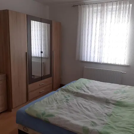 - August-bebel-str. 19 * Oelsnitz (Erzgebirge)